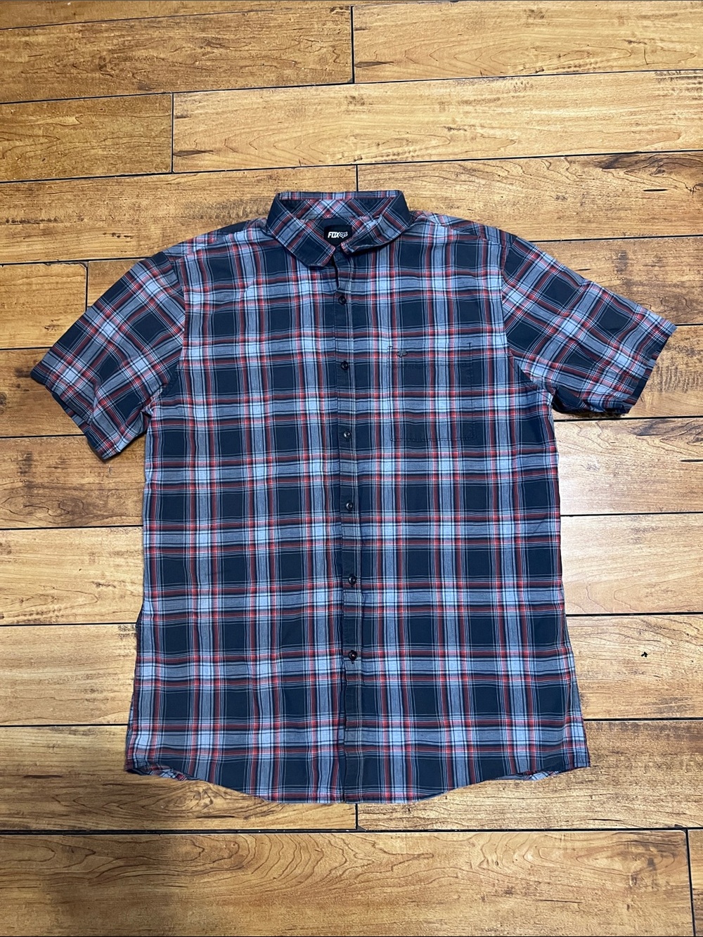 Fox Men's Short Sleeve Plaid Button-Down Shirt